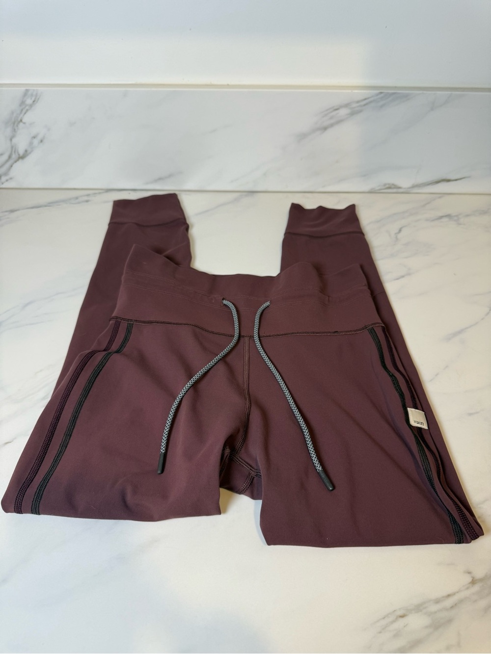 Vuori daily sport legging